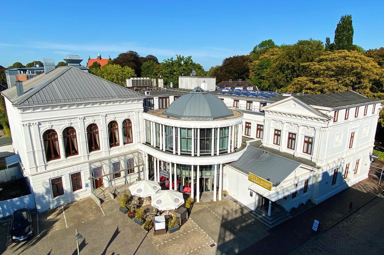 Hotel Am Schloss Aurich - Schlossresidenz Extérieur photo